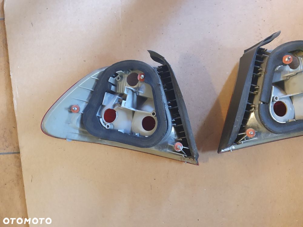LAMPA L/P TYŁ BMW E46 COUPE - 6