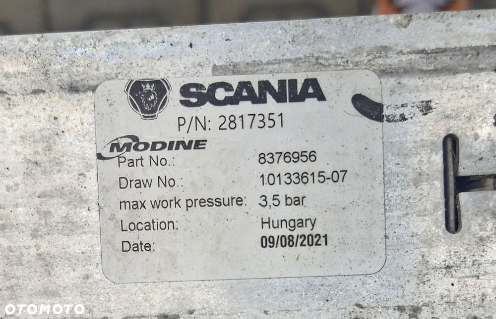 Scania S CHŁODNICA POWIETRZA INTERCOOLER 28117351 - 3