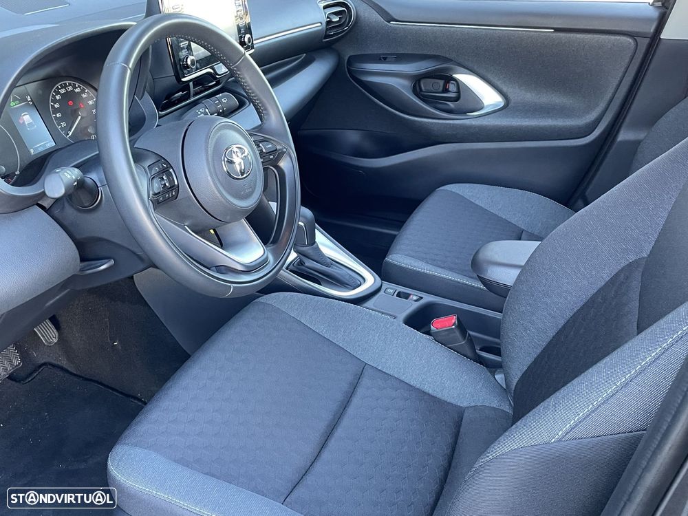 Toyota Yaris 1.5 HDF Comfort Plus - 6
