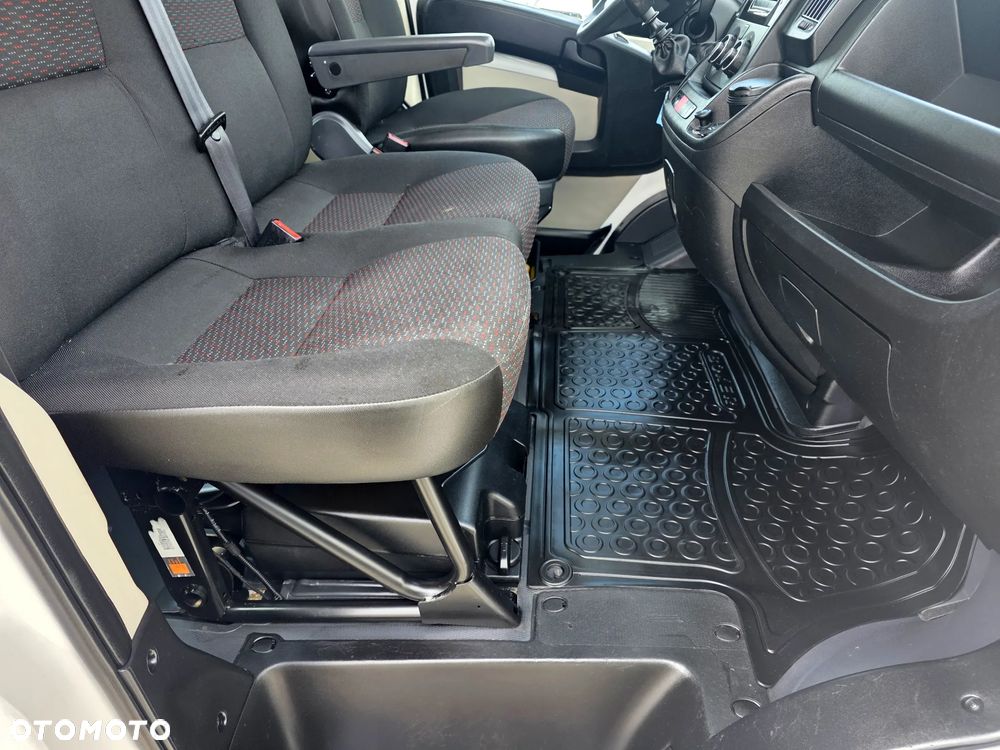 Peugeot BOXER 2,0 HDI 163 KONNA DOKA BRYGADÓWKA 7 OSOBOWA 3M SKRZYNIA KLIMA WEBASTO 138T/KM PRZEBIEGU GWARANCJA 16 CALOWE KOŁA - 25