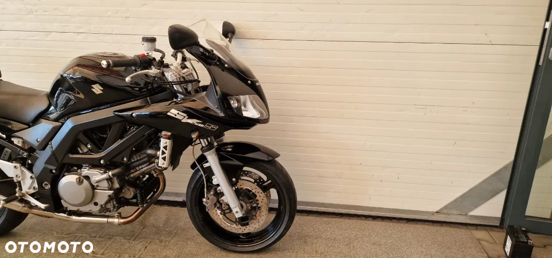 Suzuki SV - 15