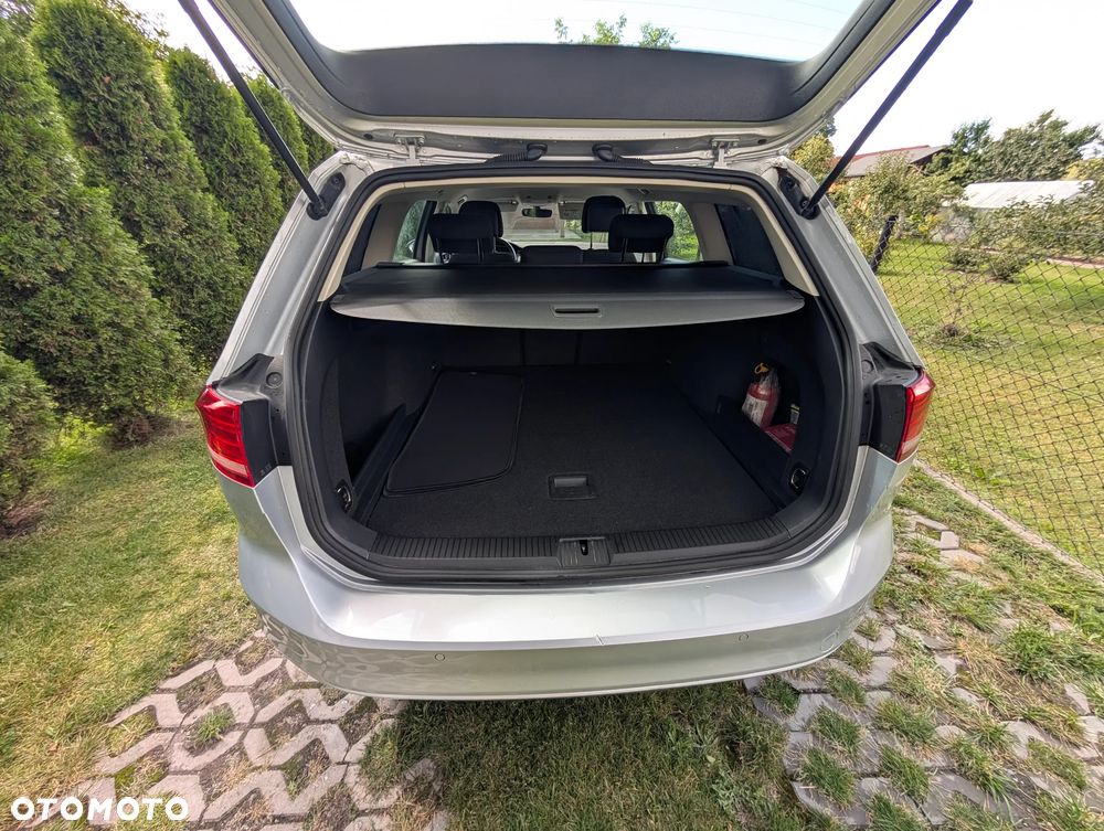 Volkswagen Passat 2.0 TDI BMT Comfortline DSG - 16