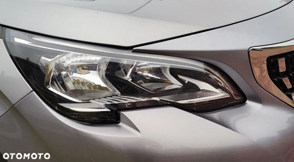 Peugeot 3008 BlueHDi 120 Stop & Start EAT6 Allure - 8