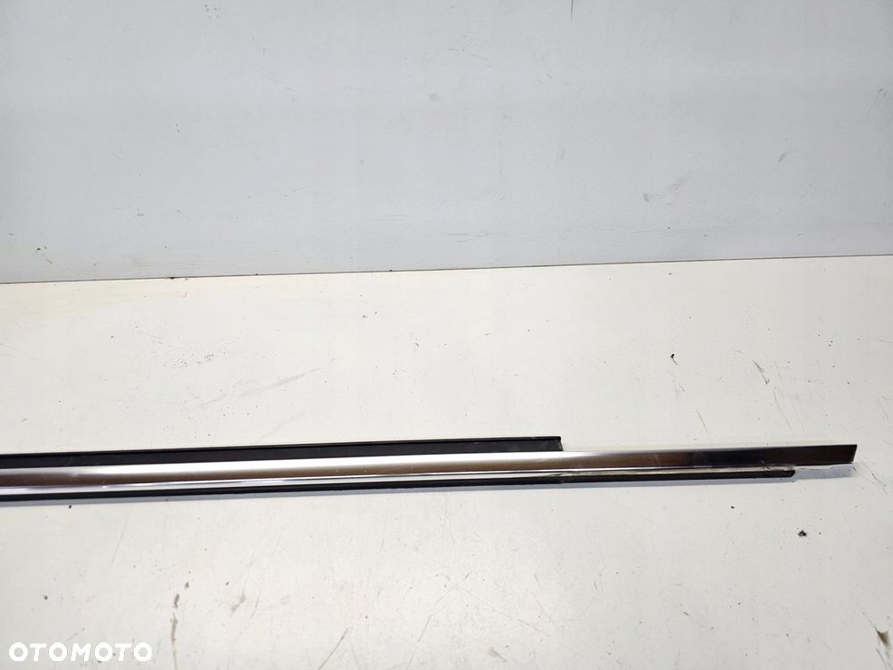 LISTWA CHROM DRZWI AUDI A4 B8 LEWY PRZÓD 8K0853283H - 2