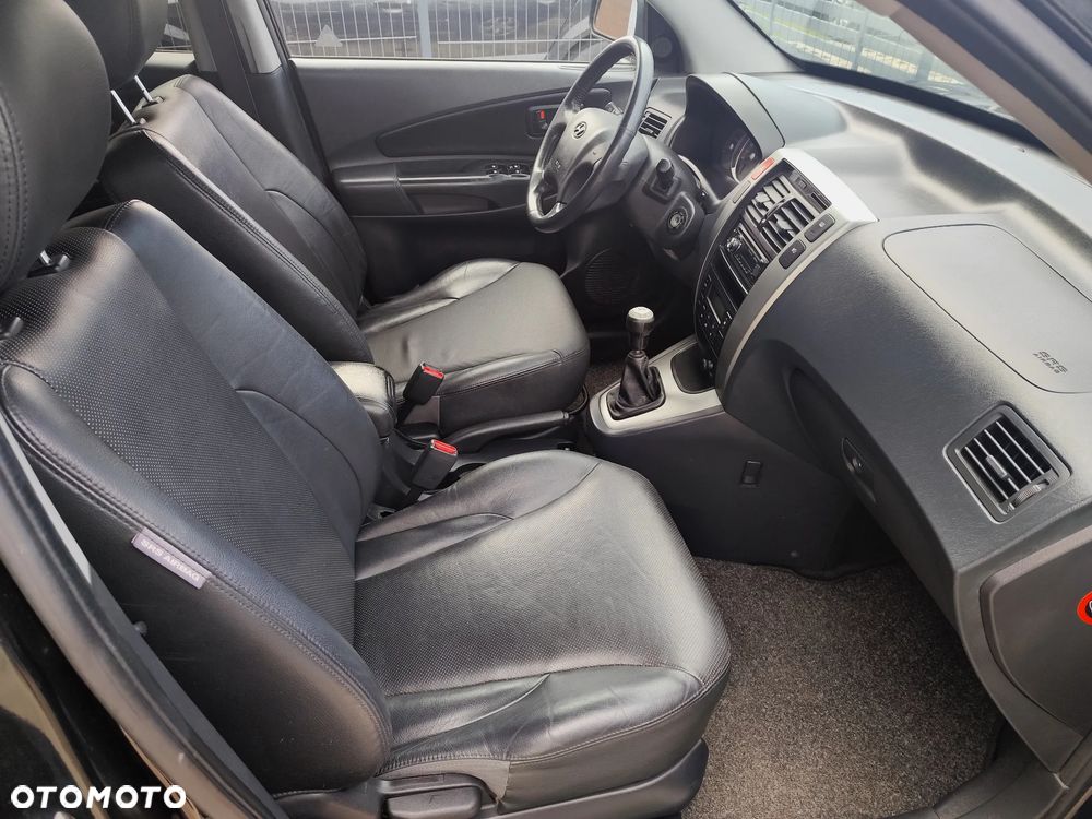 Hyundai Tucson 2.0 2WD Edition Plus - 17