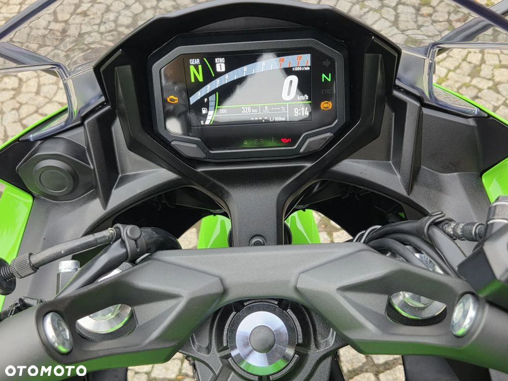 Kawasaki Ninja - 21
