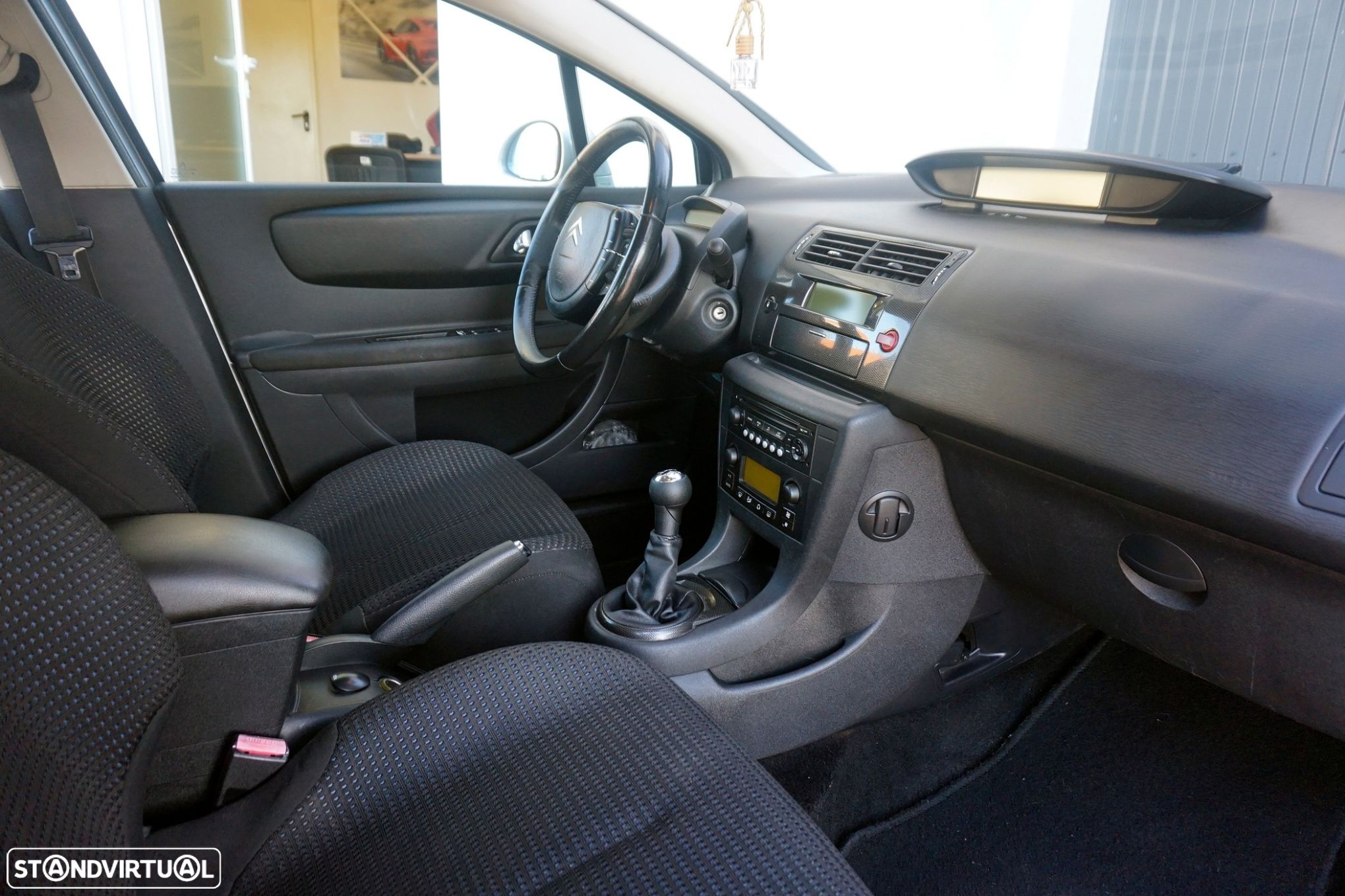 Citroën C4 1.4 16V SX - 6