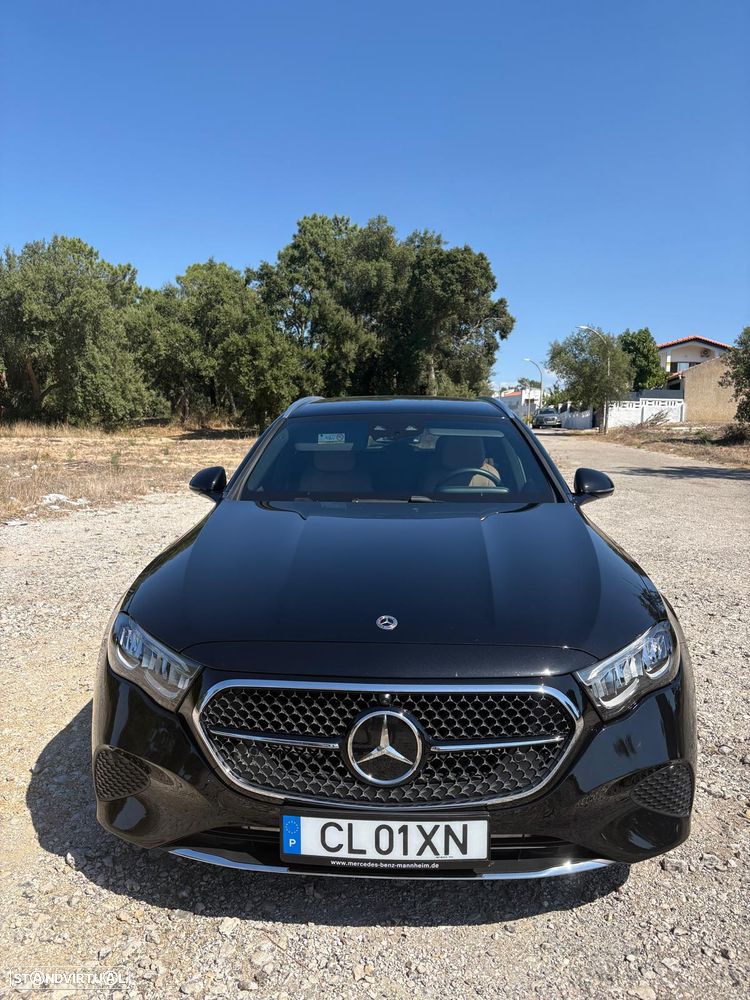Mercedes-Benz E 300 - 1