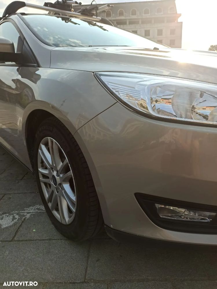 Ford Focus 1.0 EcoBoost Titanium - 27