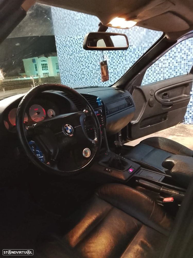 BMW 325 tds Touring - 5