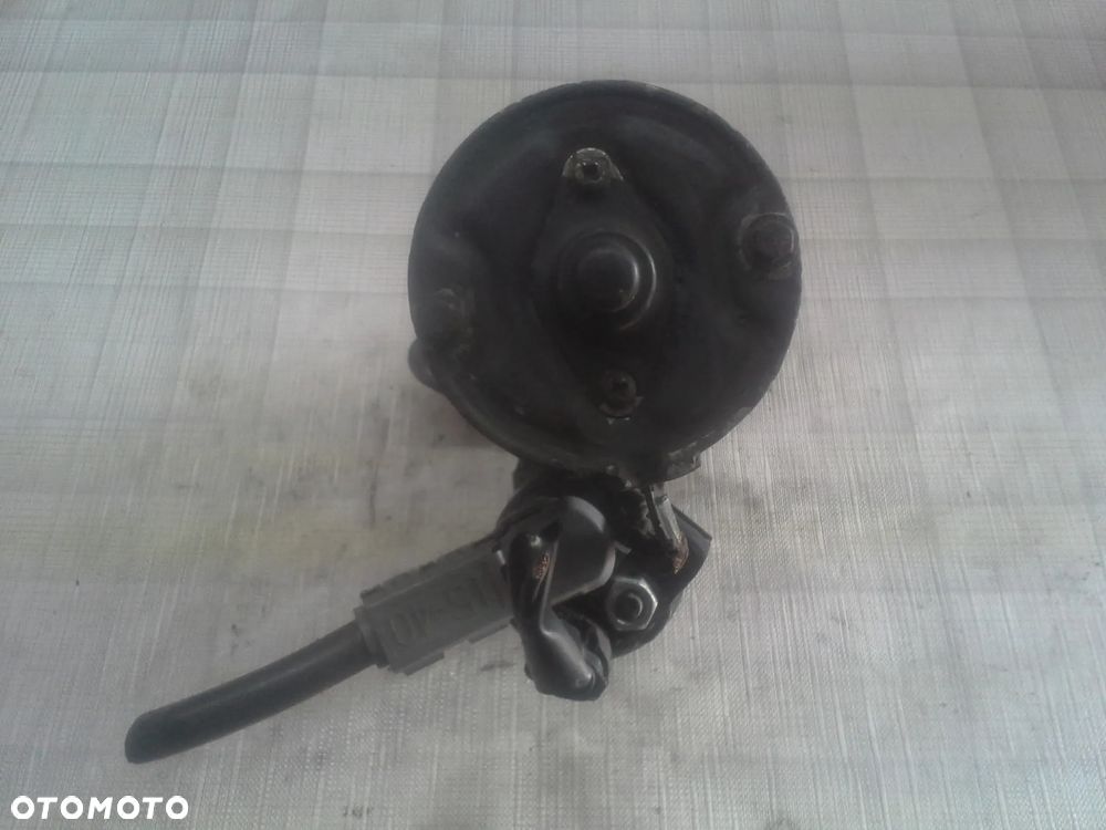 Toyota Corolla E12 2.0 D4D rozrusznik Bosch 0001110132  28100-00010 - 8