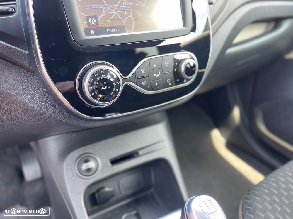 Renault Captur 1.5 dCi Exclusive - 21
