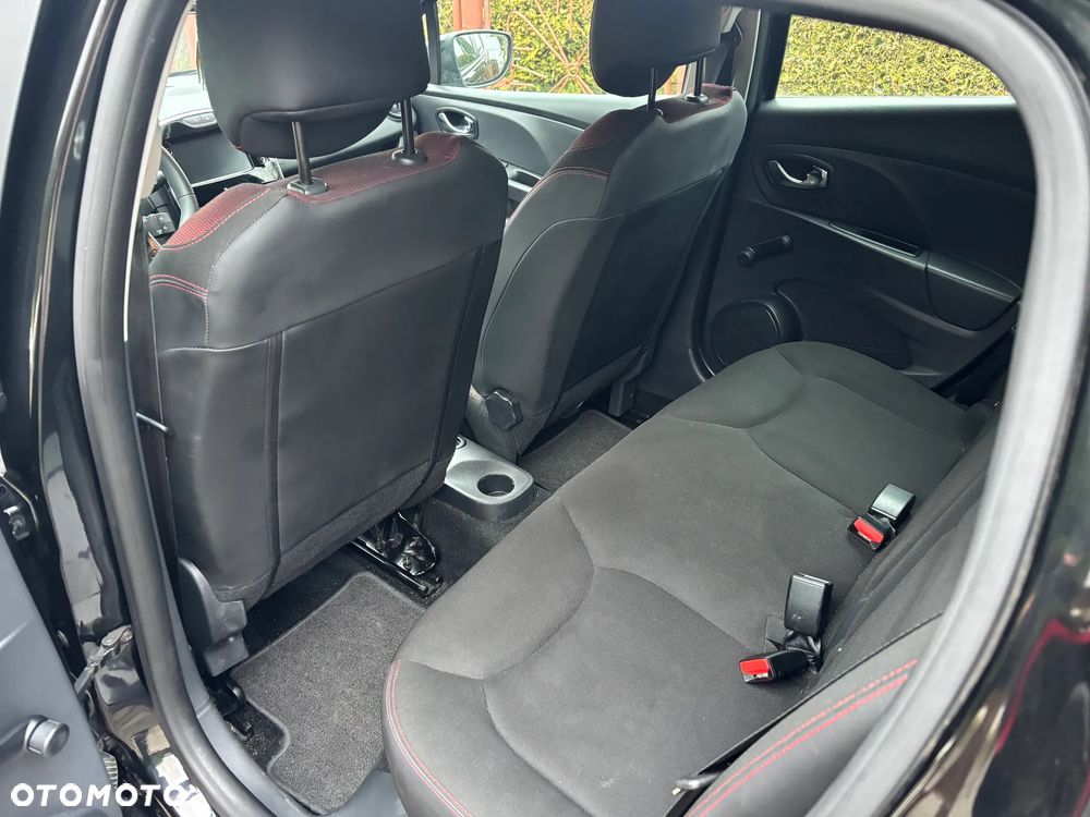 Renault Clio 1.2 16V 75 Experience - 9