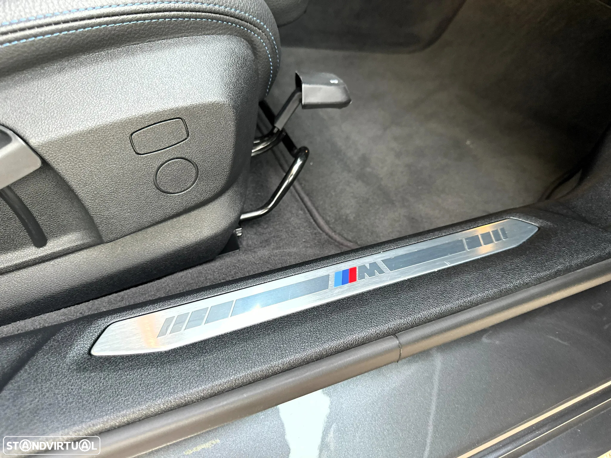 BMW 116 d Pack M Auto - 23