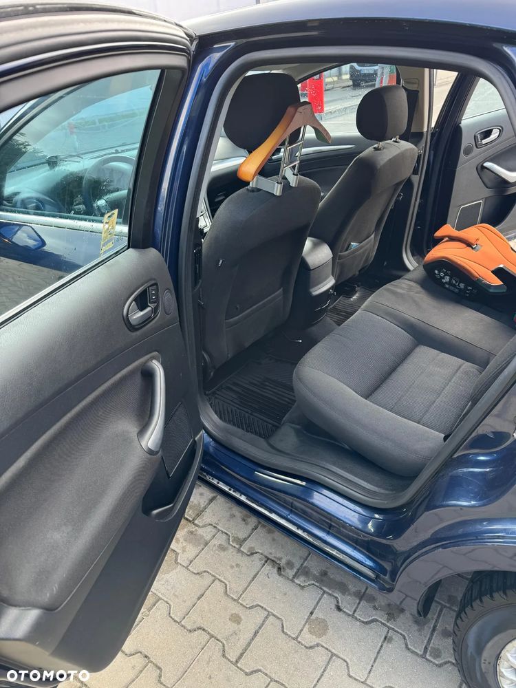Ford Mondeo 2.0 TDCi Titanium - 15