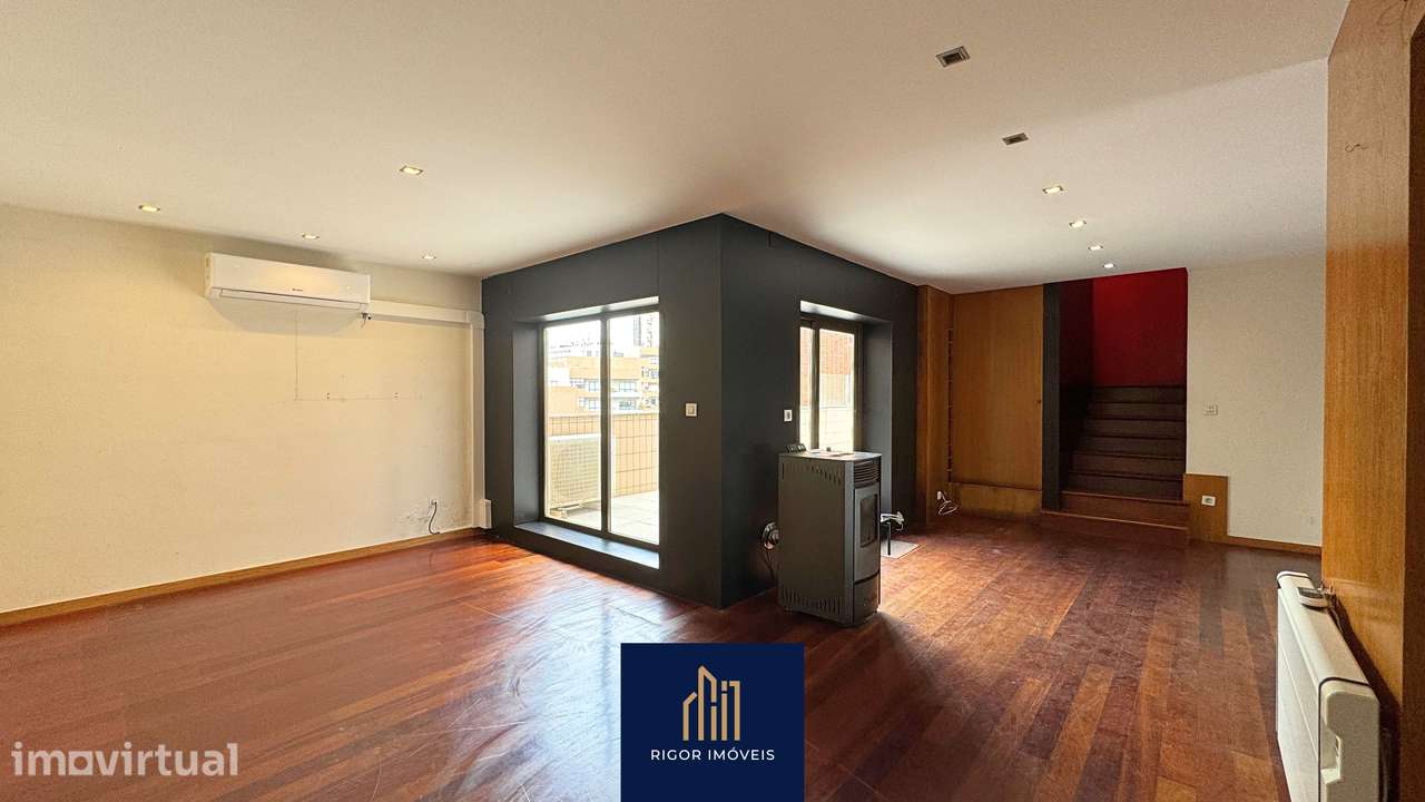 Apartamento T3 Duplex -Vista Panorâmica | Zona Balnear-Póvoa de Varzim - Grande imagem: 4/46