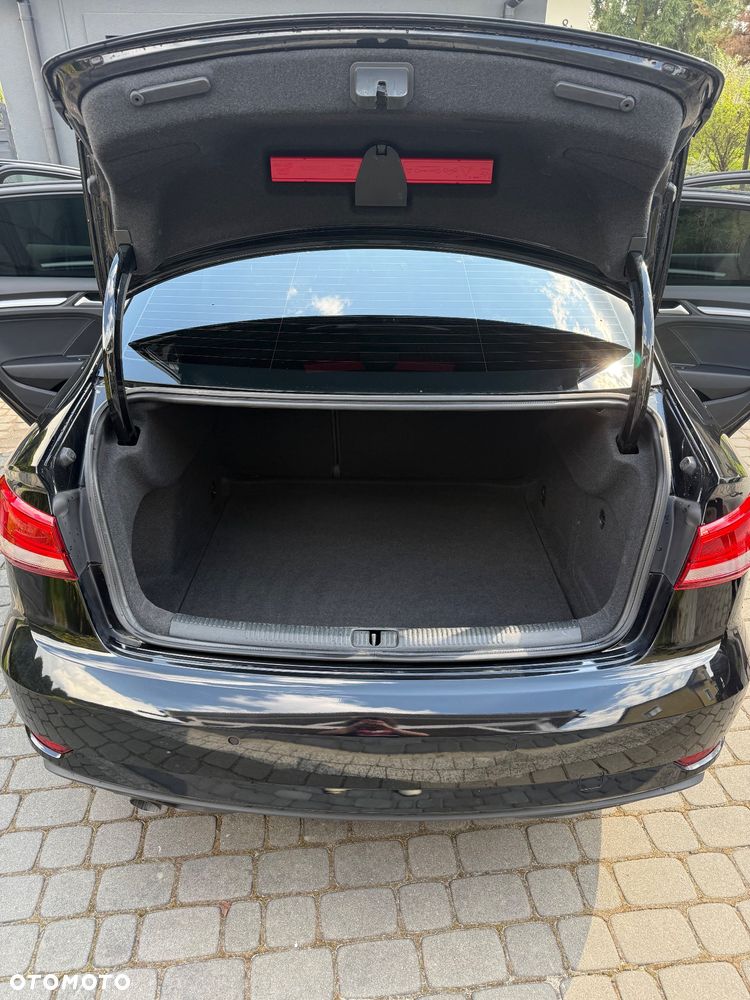 Audi A3 Limousine 30 TDI design - 9