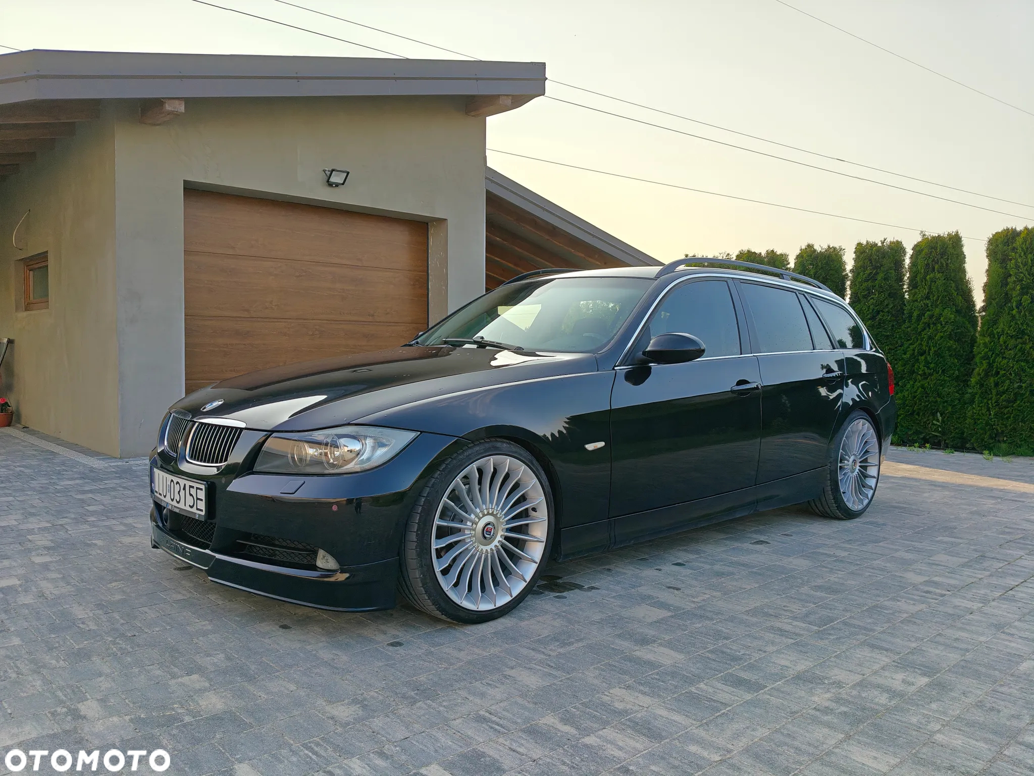 BMW Seria 3 325i - 3