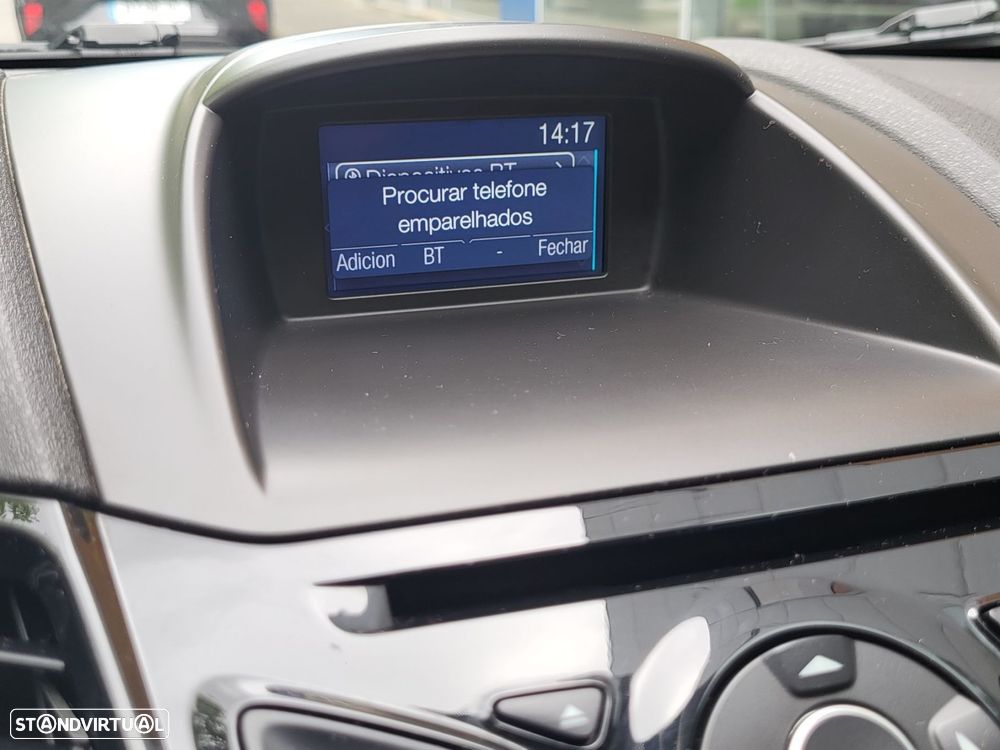 Ford Fiesta 1.0 EcoBoost Titanium - 12