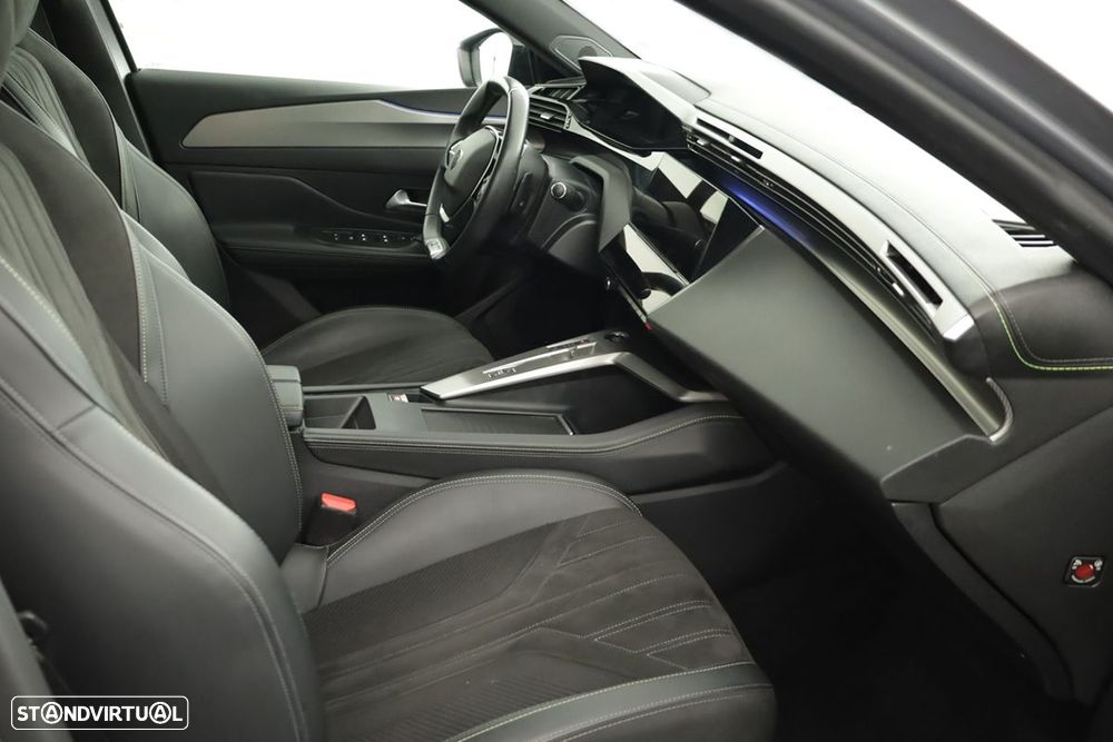 Peugeot 308 1.2 PureTech GT EAT8 - 19