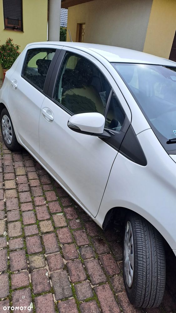 Toyota Yaris 1.5 Active - 4