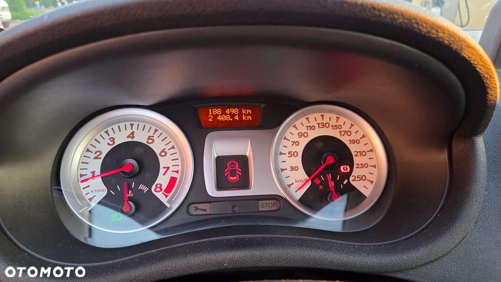Renault Clio 1.6 16V GT - 13