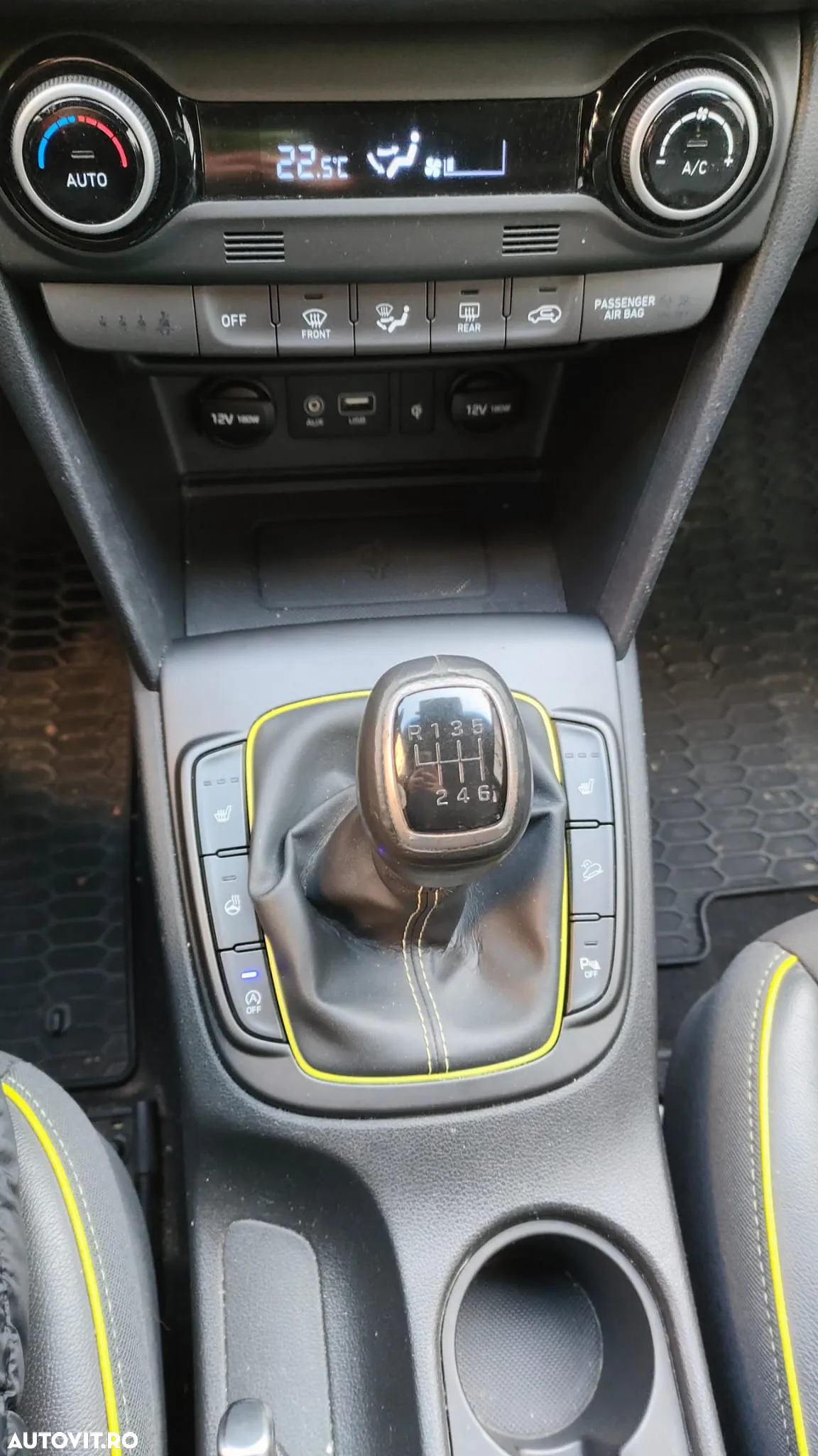 Hyundai KONA 1.0 T-GDI 2WD Premium + - 15