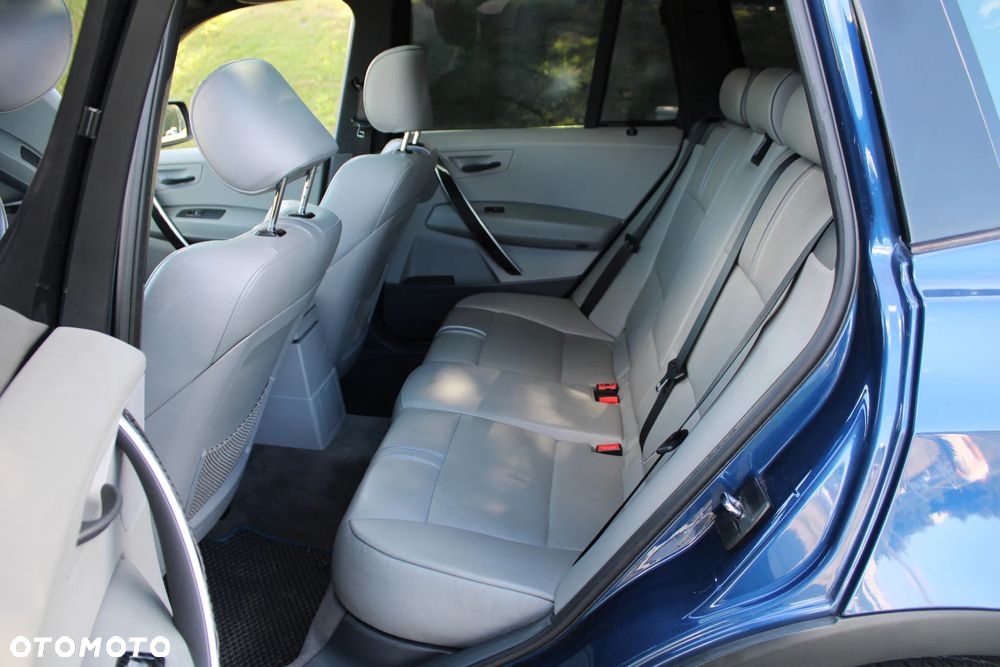BMW X3 3.0i - 27