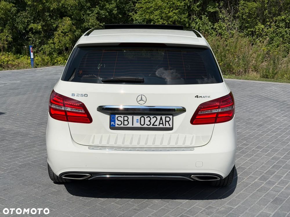 Mercedes-Benz Klasa B 250 4-Matic Style - 8