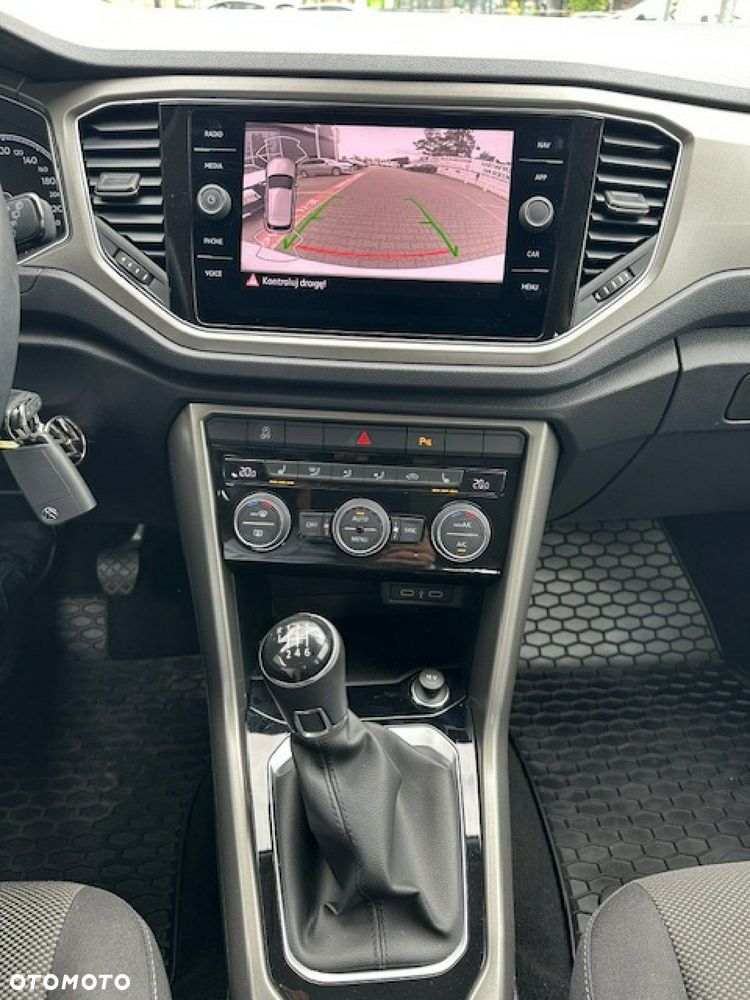 Volkswagen T-Roc 1.0 TSI Advance - 28