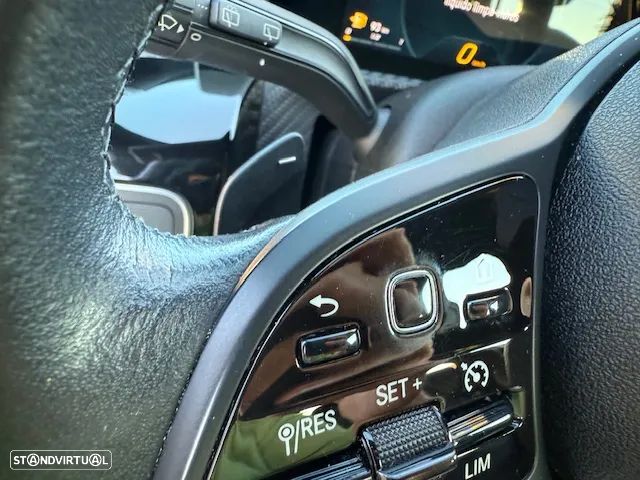 Mercedes-Benz A 180 d Style Plus Aut. - 24