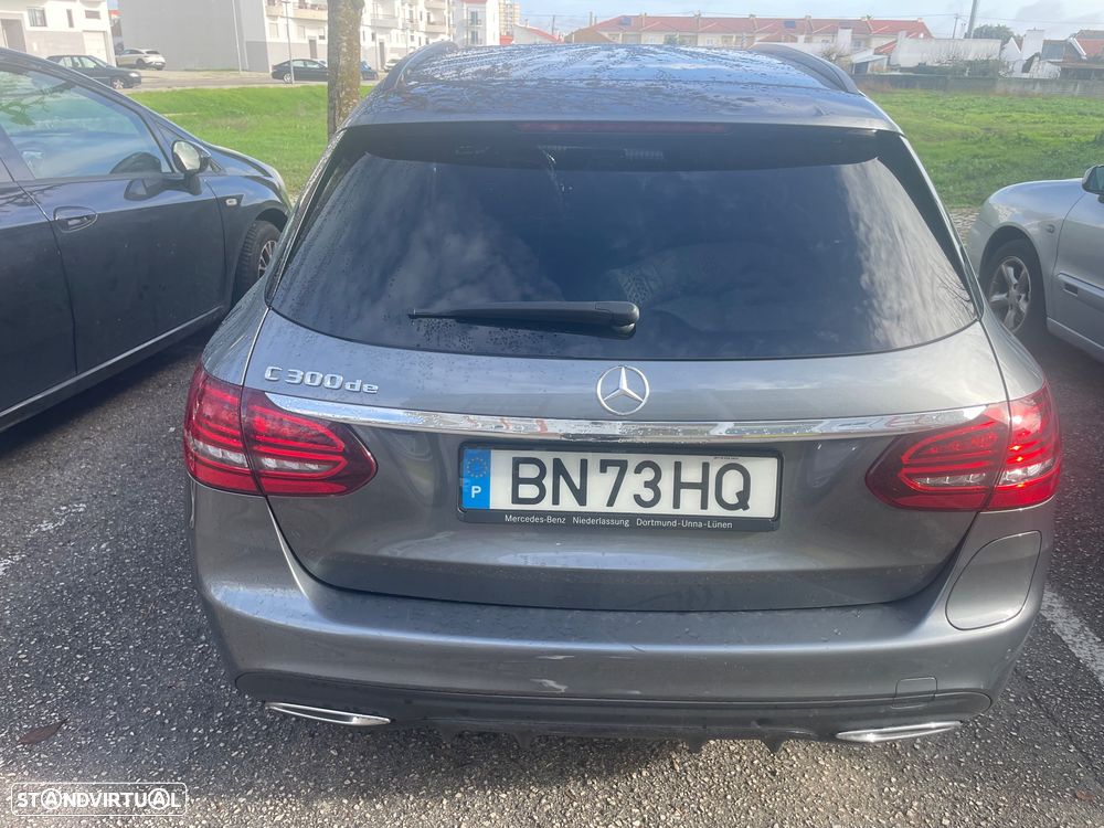 Mercedes-Benz C 300 BlueTEC Hybrid AMG Line - 2