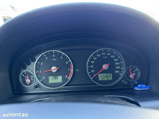 Ford Mondeo - 13