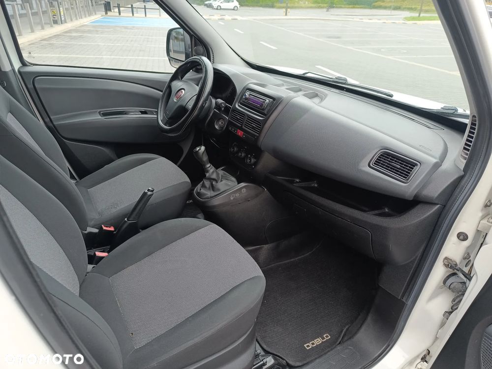 Fiat Doblo - 17