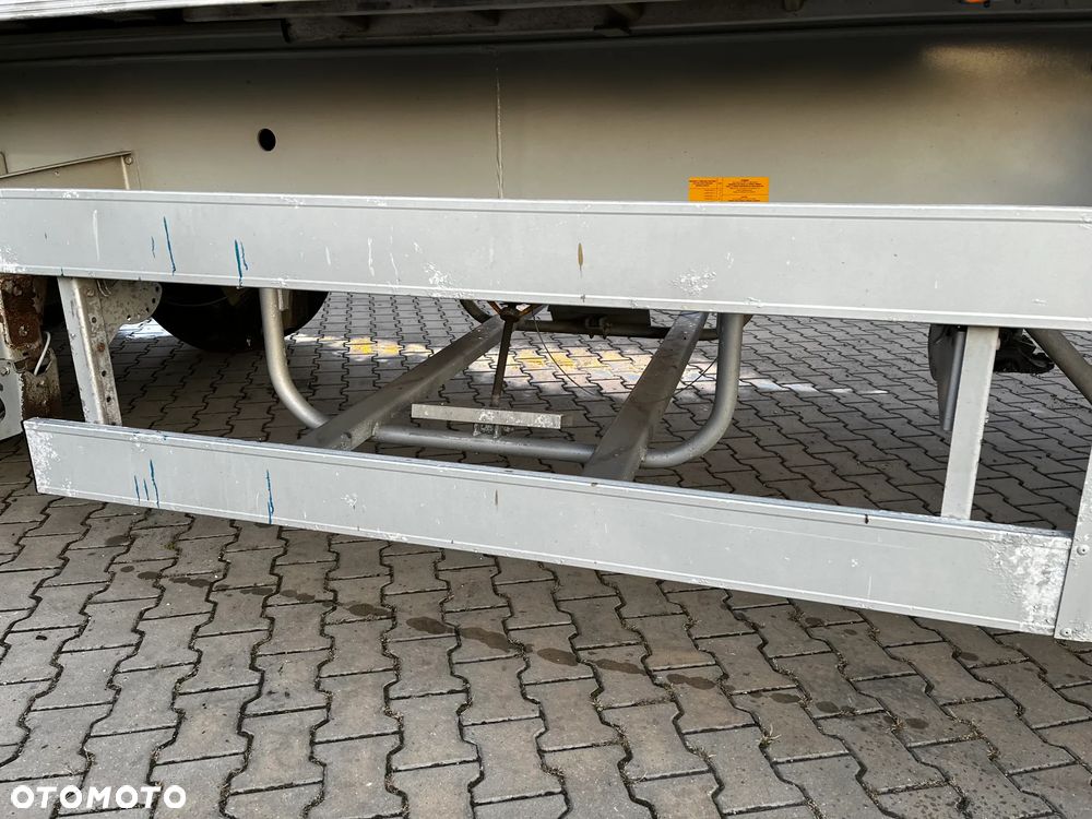 Benalu 57 m3 CAŁA ALUMINIOWA LEKKA 6,6 T - 7