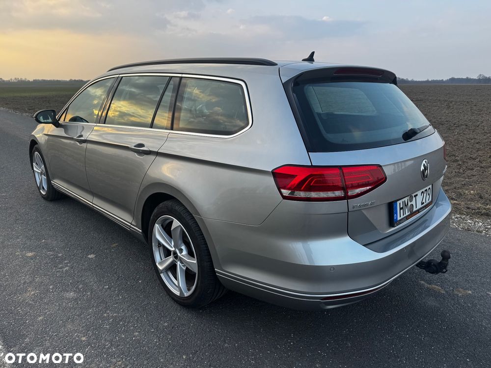 Volkswagen Passat Variant 2.0 TDI (BlueMotion Technology) Comfortline - 5