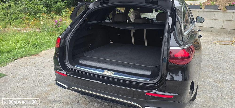 Mercedes-Benz E 300 e Station - 15