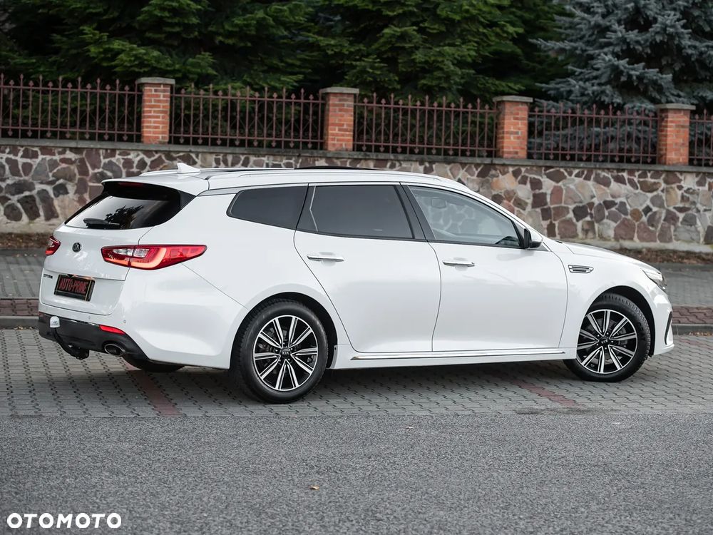 Kia Optima Sportagon 1.6 T-GDI DCT OPF GT Line - 15