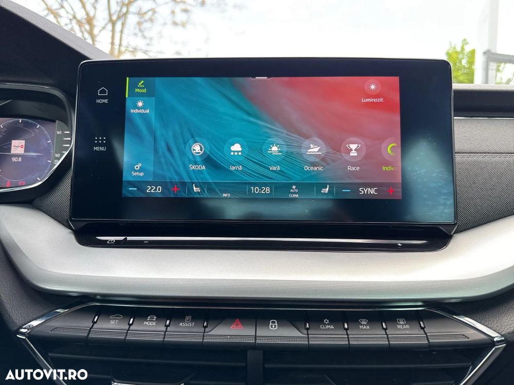 Skoda Octavia 2.0 TDI DSG Style - 25