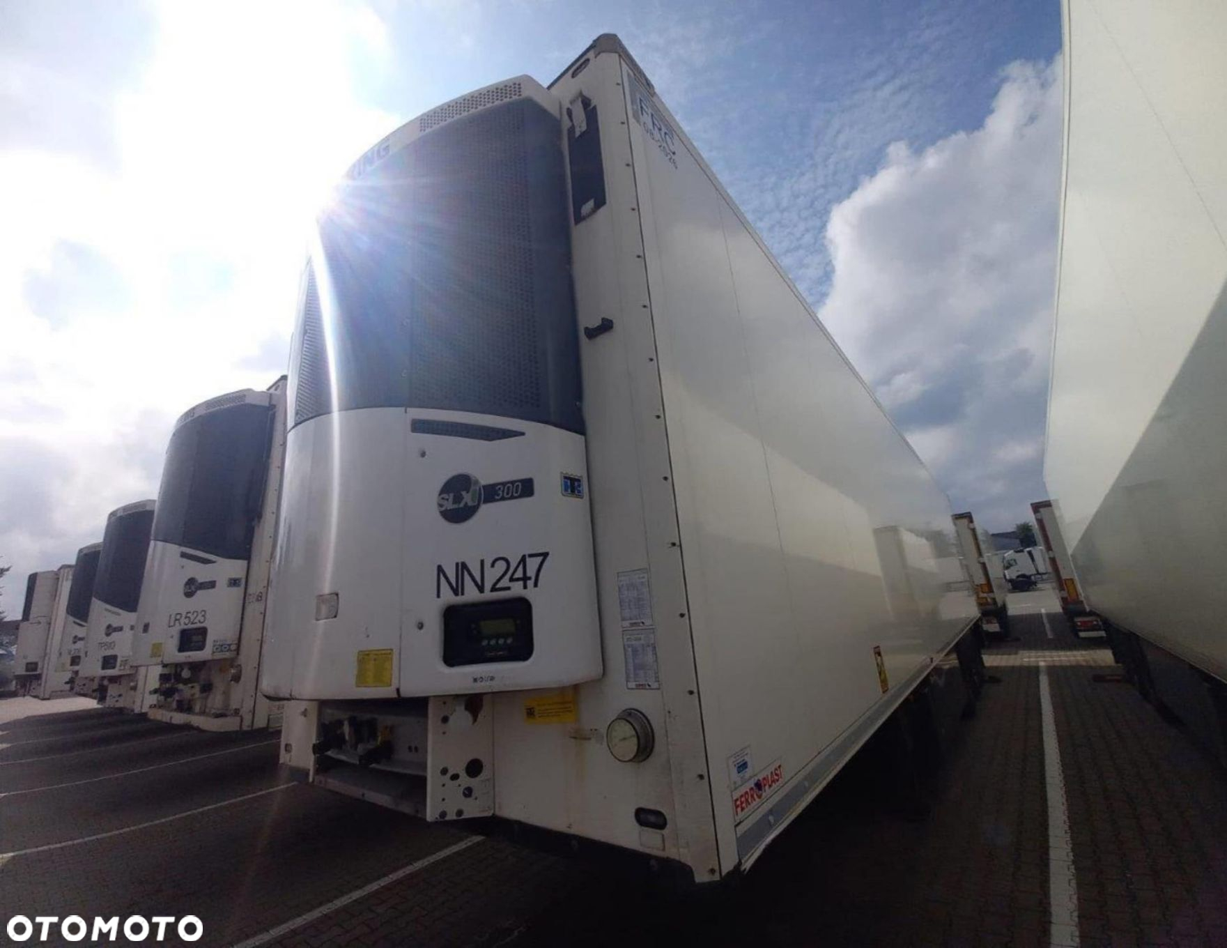 Schmitz Cargobull SKO FP 60 ThermoKing SLXi 300 - 3
