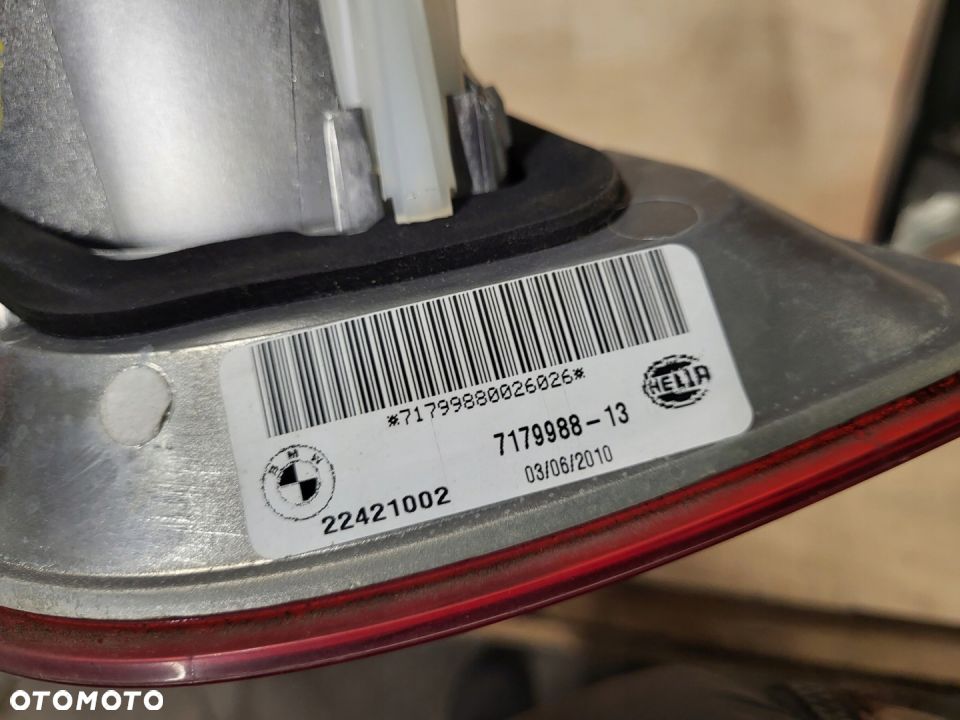 BMW X6 E71 LAMPA W KLAPĘ TYŁ PRAWA LEWA EU - 5