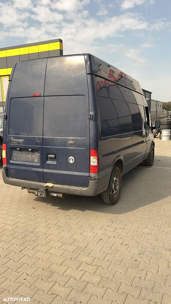 Dezmembram Ford Transit 2.2 diesel din 2009 - 2