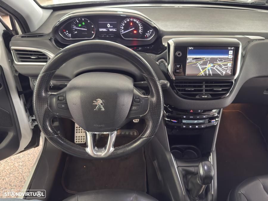 Peugeot 208 1.6 BlueHDi Allure - 19