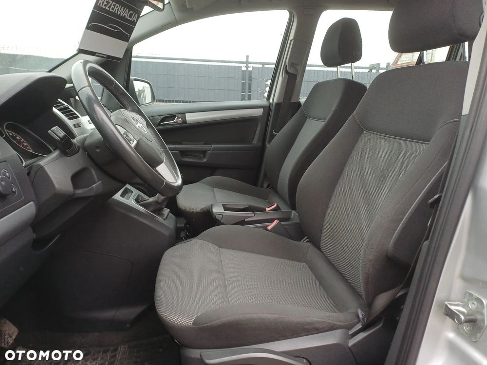 Opel Zafira 1.8 Edition Plus - 11