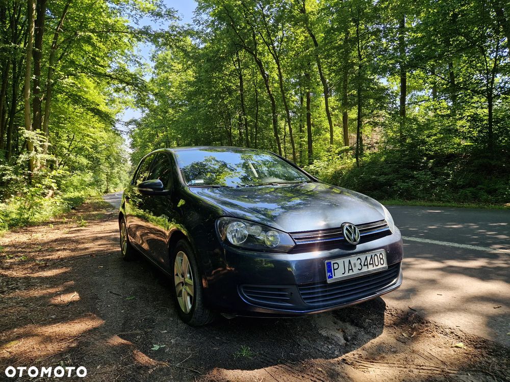 Volkswagen Golf 1.6 TDI Comfortline - 4