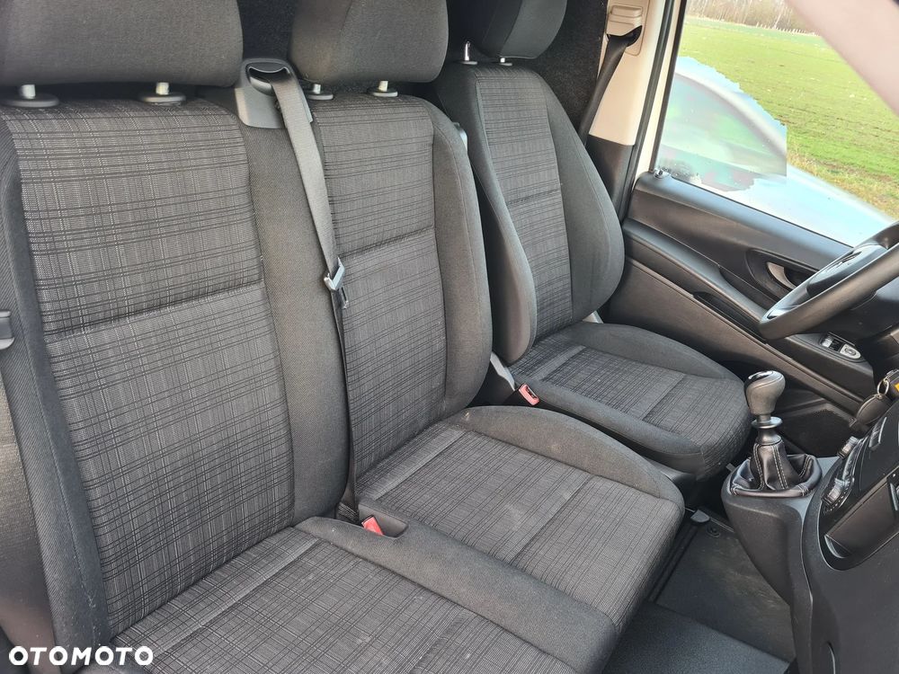 Mercedes-Benz VITO - 12