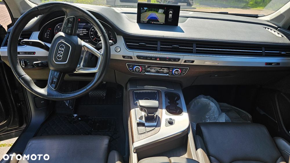Audi Q7 - 13