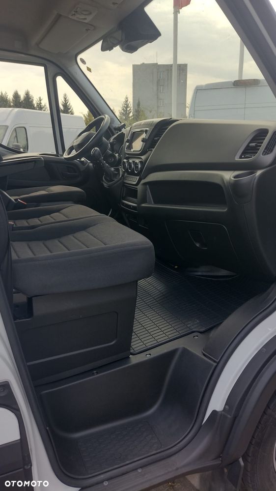 Iveco DAILY 50C18 izoterma 8EP winda 1000kg ASO serwis Agregat Carrier - 19
