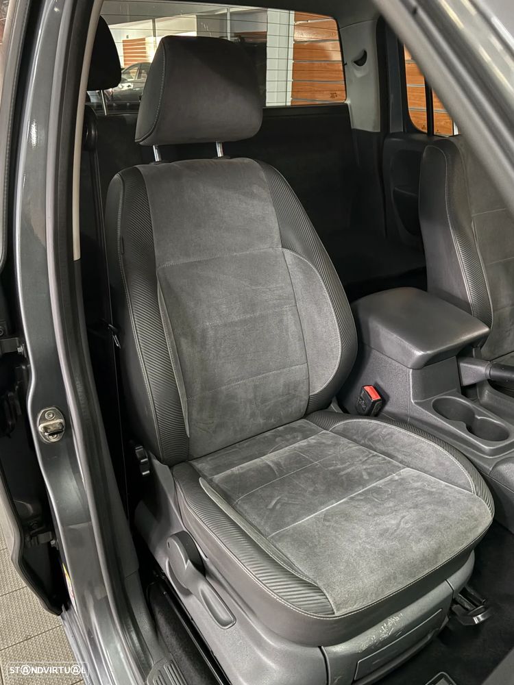 VW Amarok 2.0 TDi CD High.CM 4Motion - 11