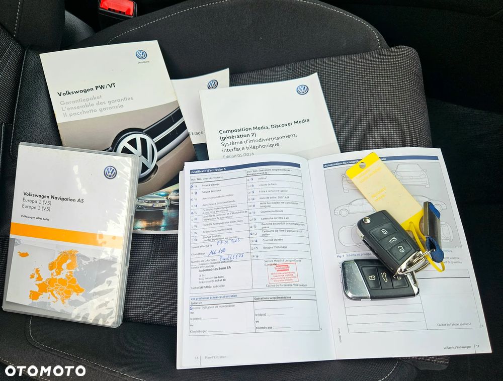 Volkswagen Passat 2.0 TDI DSG (BlueMotion Technology) Comfortline - 33